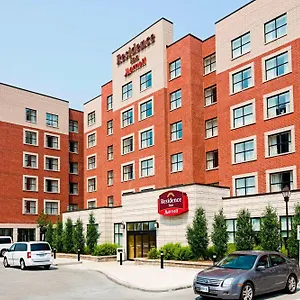 By Marriott Airport Ottawa
